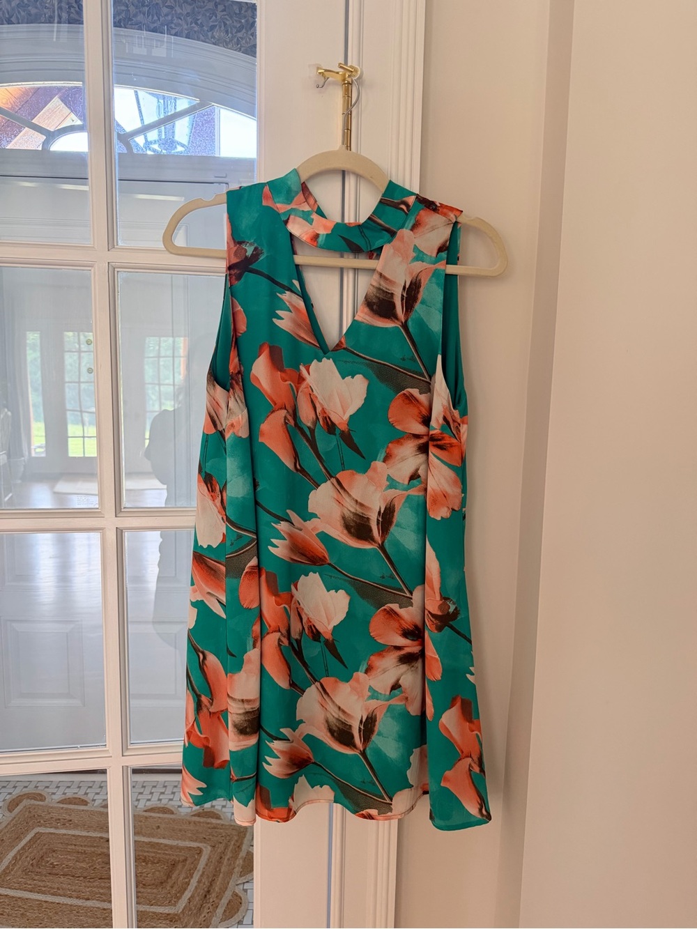 Floral Sleeveless Shift Dress